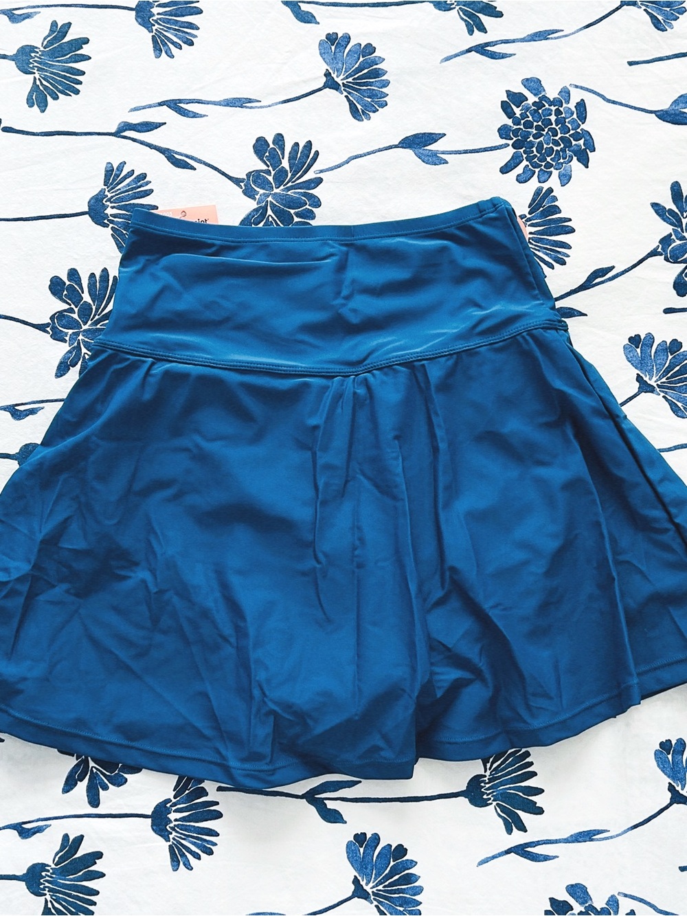 Shapermint Essentials Ocean Blue High Waisted Full Coverage Swim Skirt, NWT - Picture 4 of 6